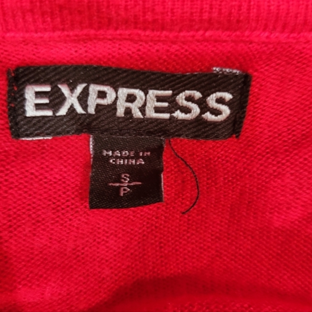 Express Red Button-up Cardi - Picture 7 of 7